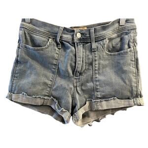 Hollister High Rise 2" Inseam Short Size 28 Waist Women's